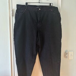 Women’s Barrel Black Jeans